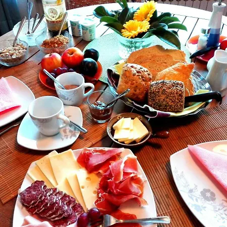 Bed and breakfast 